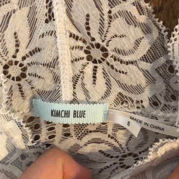 Off-white halter lace bralette - Picture 2 of 4